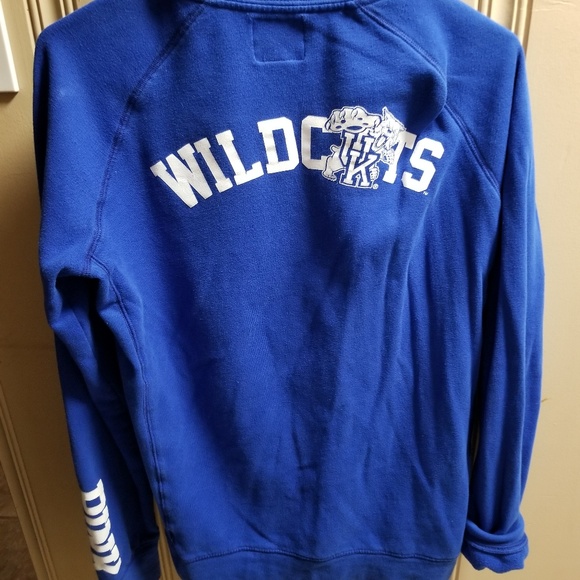 VS Collegiate Quarter Zip Pullover UofK - Picture 5 of 8